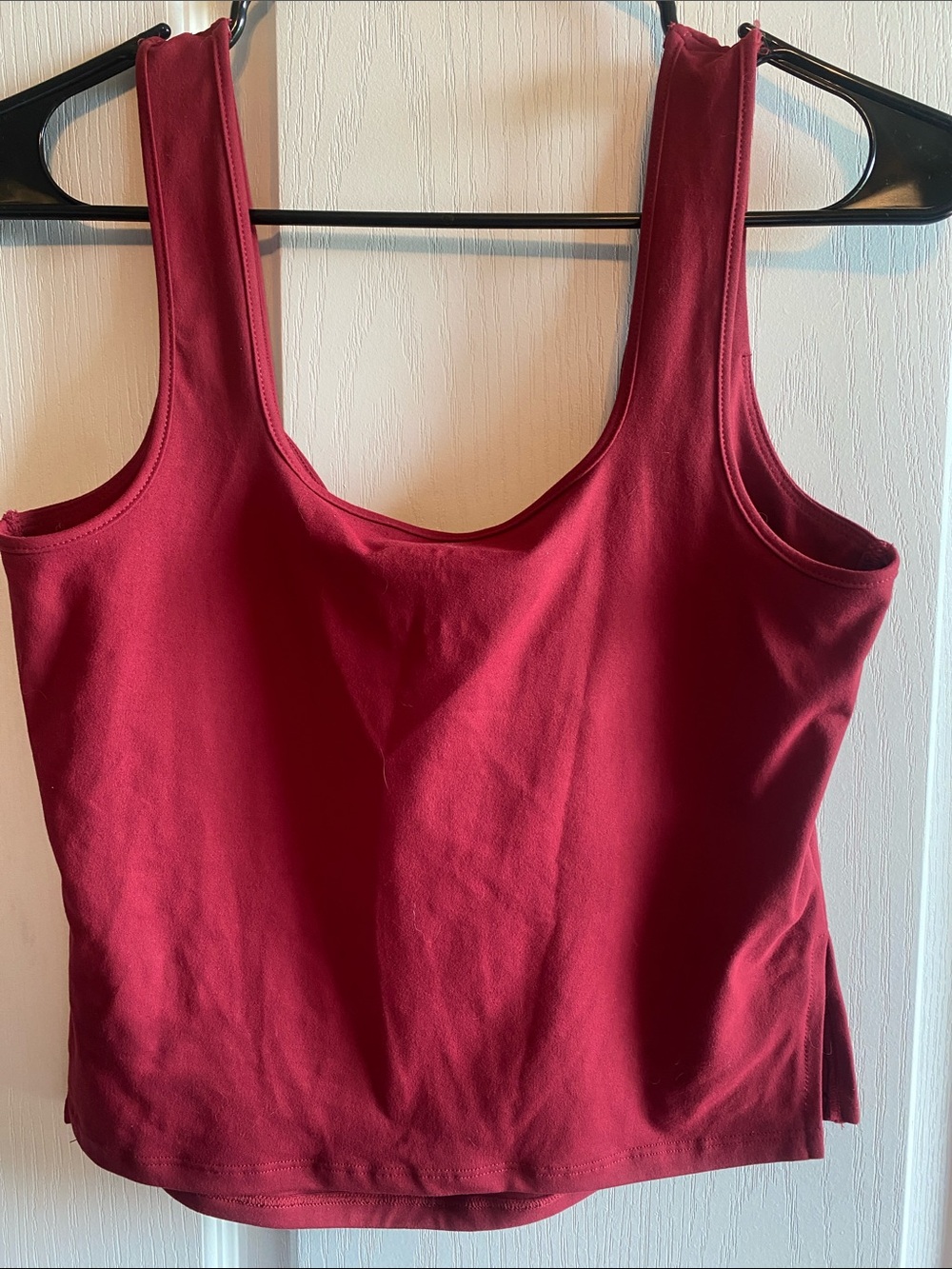 Twist-Front Sleeveless Tank Top in Berry Red - Picture 4 of 5